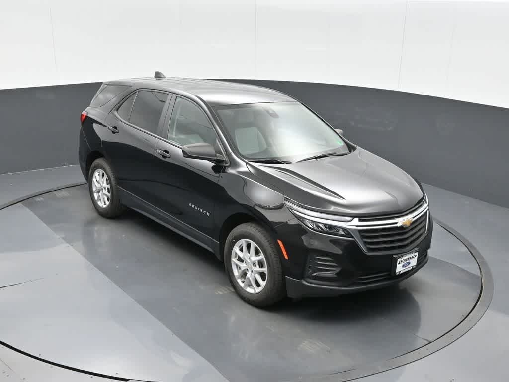 2023 Chevrolet Equinox AWD LS