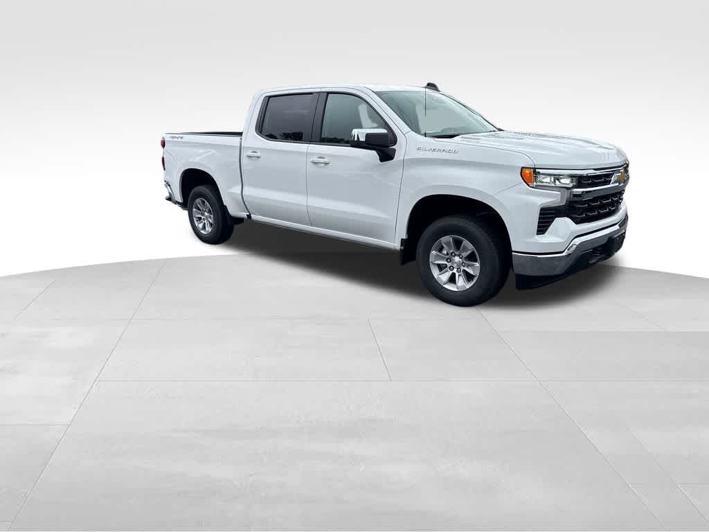 2026 Chevrolet Silverado 1500 4WD Crew Cab Standard Bed LT