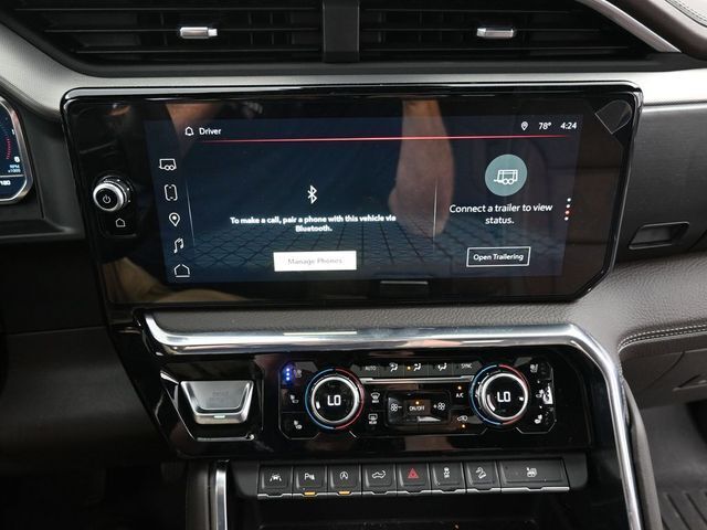 2024 GMC Sierra 1500 4WD Crew Cab Short Box Denali