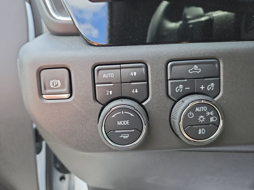 2025 Chevrolet Silverado 1500 4WD Crew Cab Short Bed LT Trail Boss