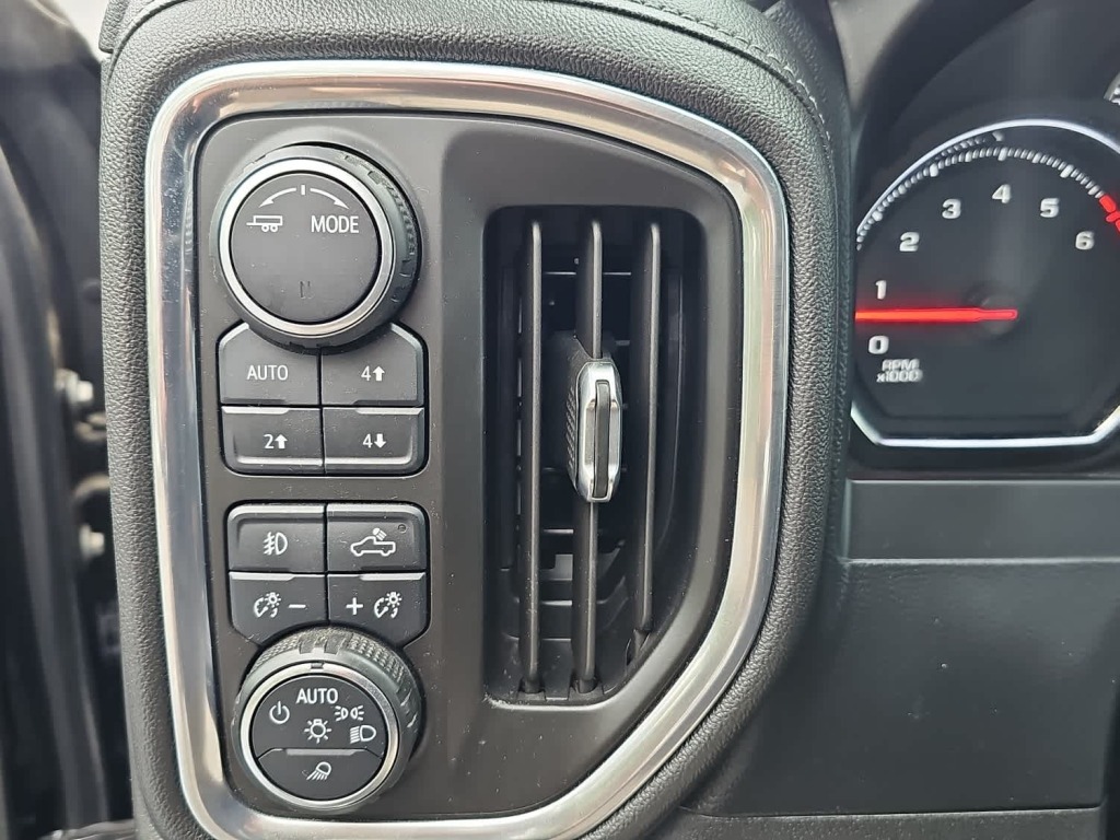 2020 Chevrolet Silverado 3500HD 4WD Crew Cab Long Bed LTZ