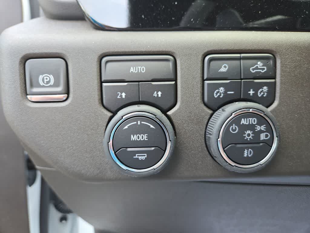 2025 Chevrolet Silverado 1500 4WD Crew Cab Short Bed RST
