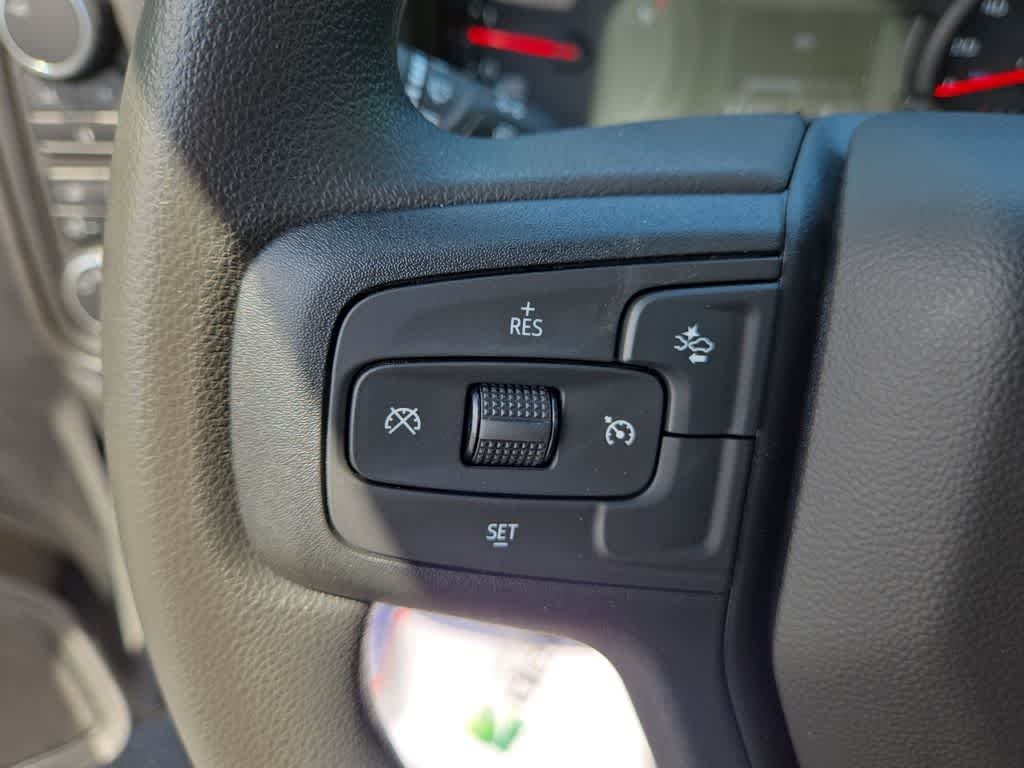 2025 Chevrolet Silverado 2500HD 4WD Crew Cab Standard Bed Custom