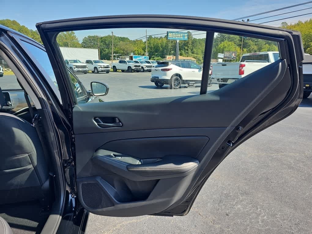 2025 Nissan Altima SV FWD