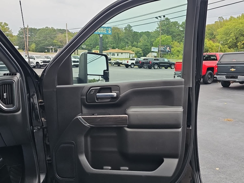 2020 Chevrolet Silverado 3500HD 4WD Crew Cab Long Bed LTZ