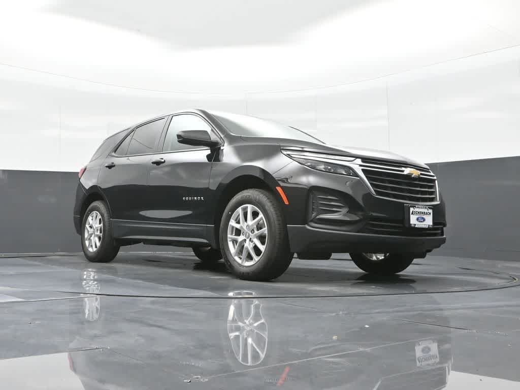 2023 Chevrolet Equinox AWD LS