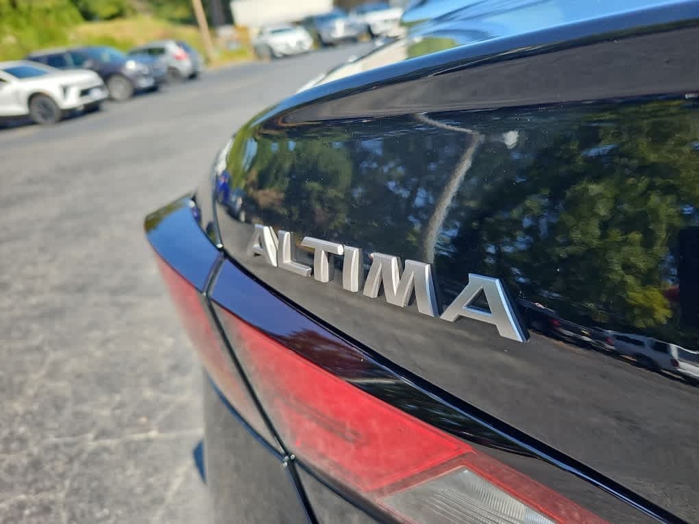 2025 Nissan Altima SV FWD