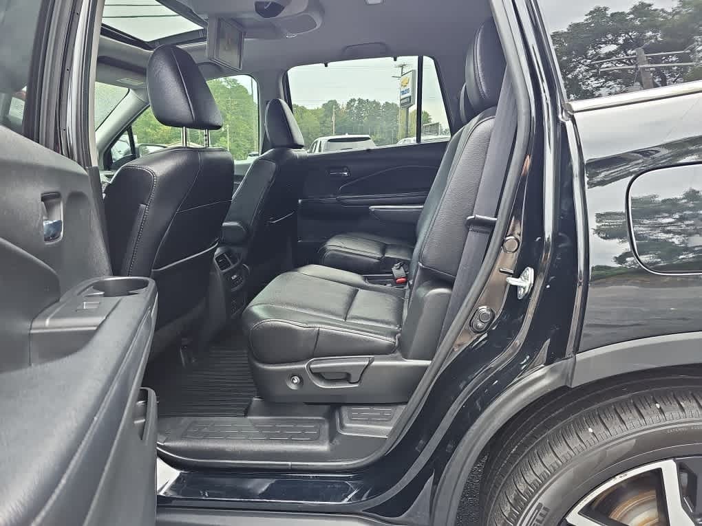 2022 Honda Pilot 2WD Touring 7 Passenger