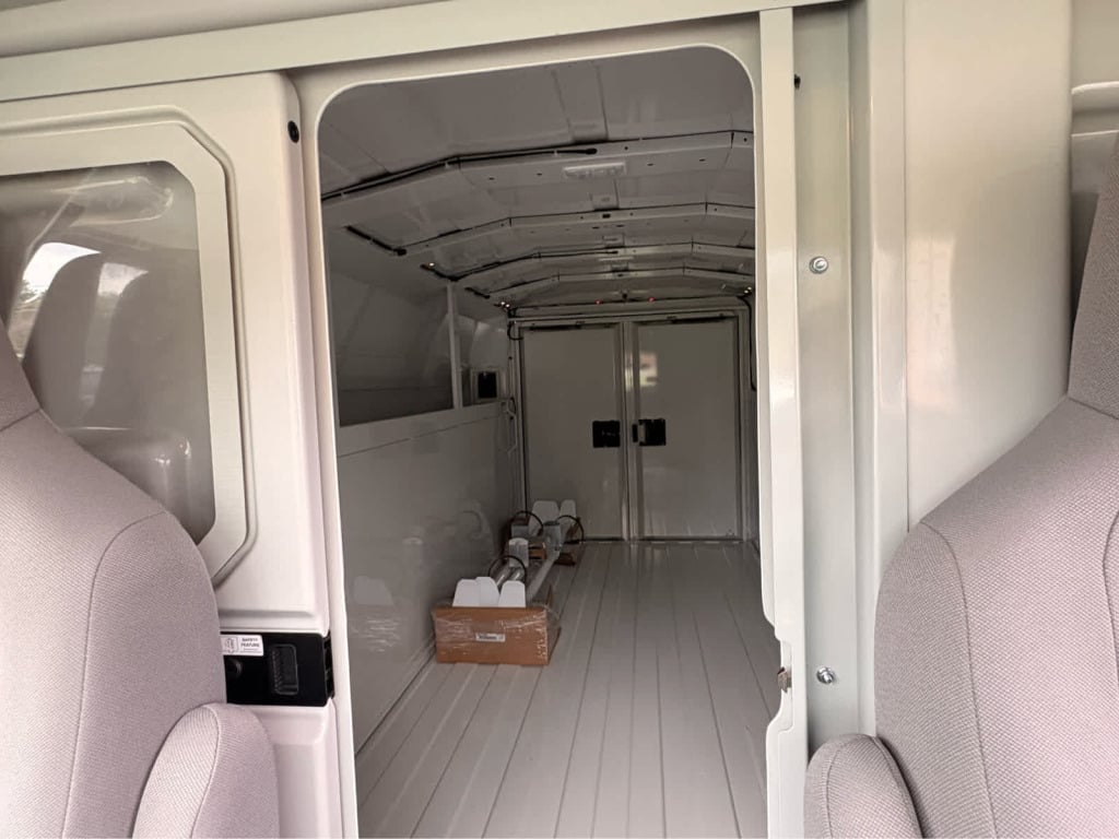 2026 Ford E-350 Cutaway 