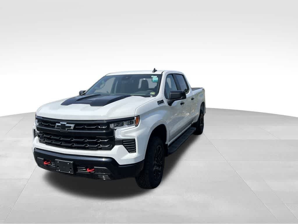 2024 Chevrolet Silverado 1500 4WD Crew Cab Standard Bed LT Trail Boss