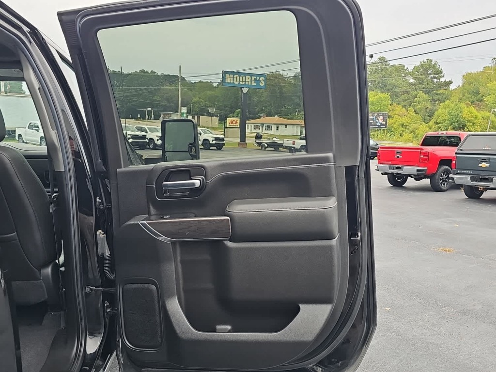 2020 Chevrolet Silverado 3500HD 4WD Crew Cab Long Bed LTZ
