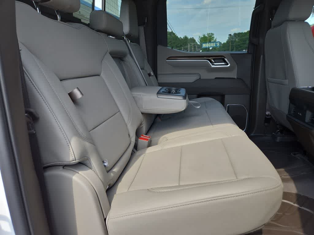 2025 Chevrolet Silverado 1500 4WD Crew Cab Short Bed RST