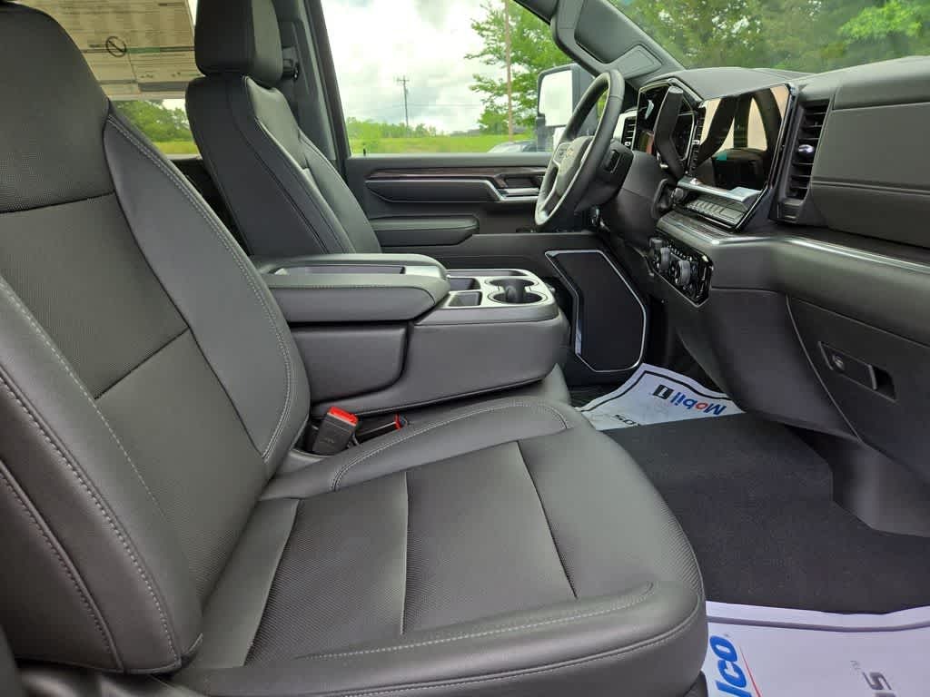 2024 Chevrolet Silverado 2500HD 4WD Crew Cab Standard Bed LTZ