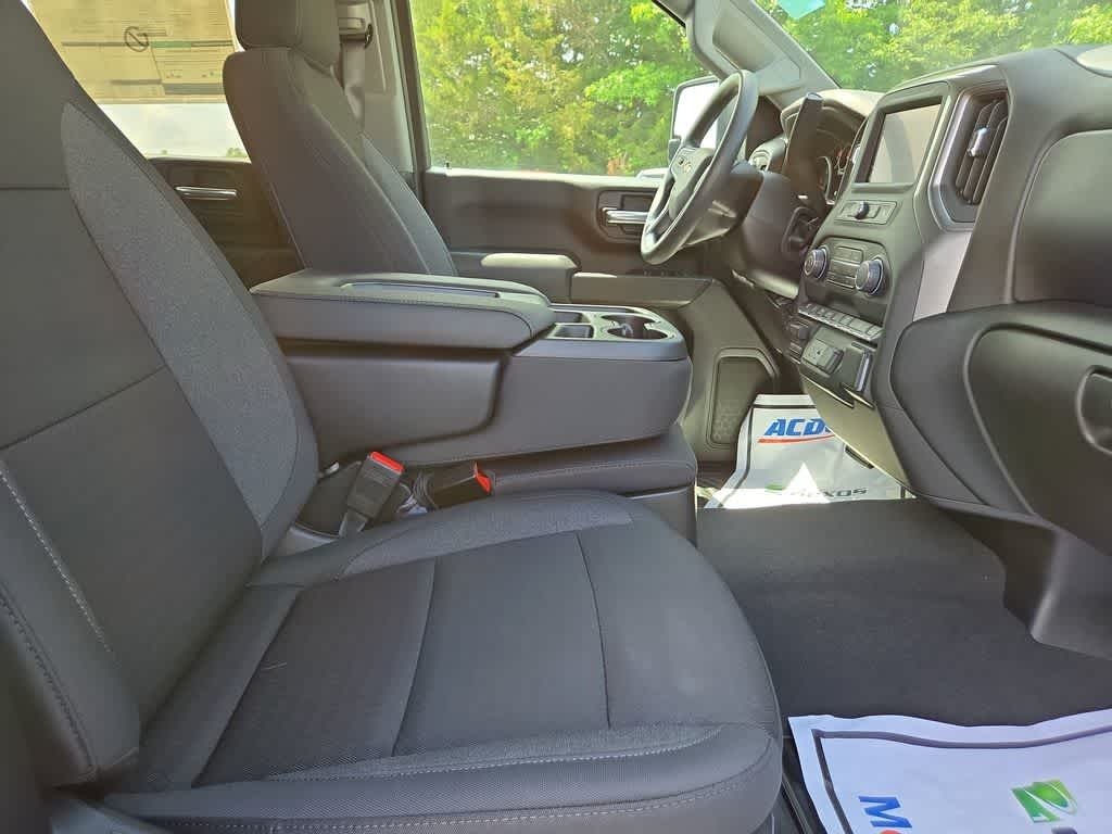 2025 Chevrolet Silverado 2500HD 4WD Crew Cab Standard Bed Custom