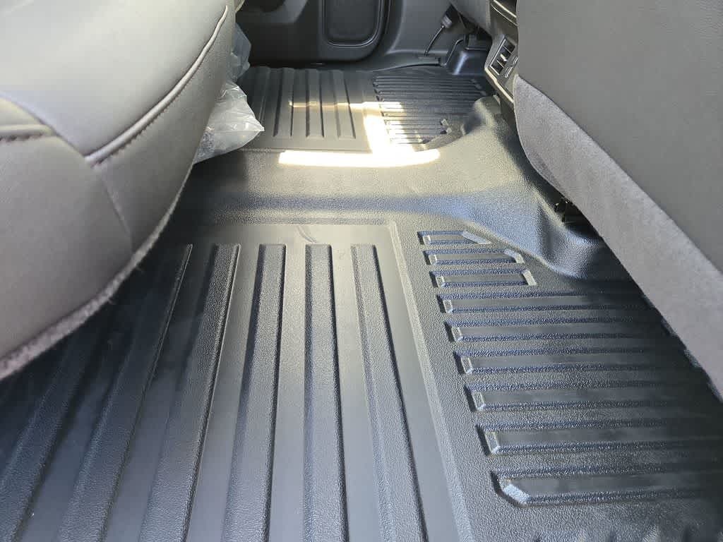 2026 Chevrolet Silverado 1500 2WD Crew Cab Standard Bed WT