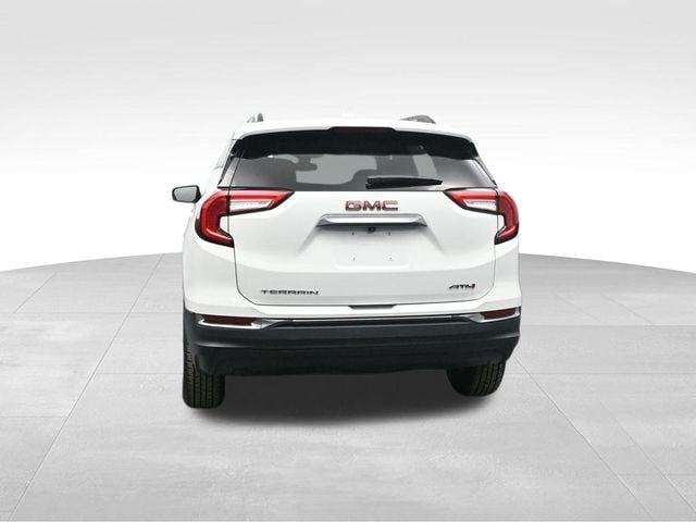 2023 GMC Terrain AWD AT4