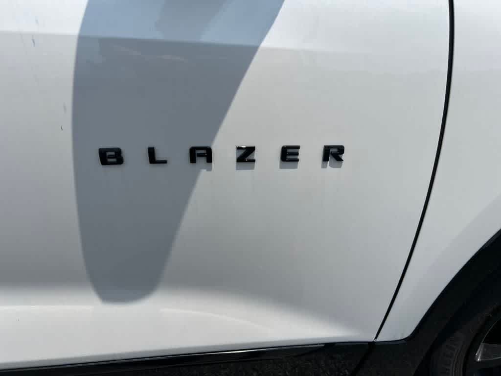 2025 Chevrolet Blazer FWD RS