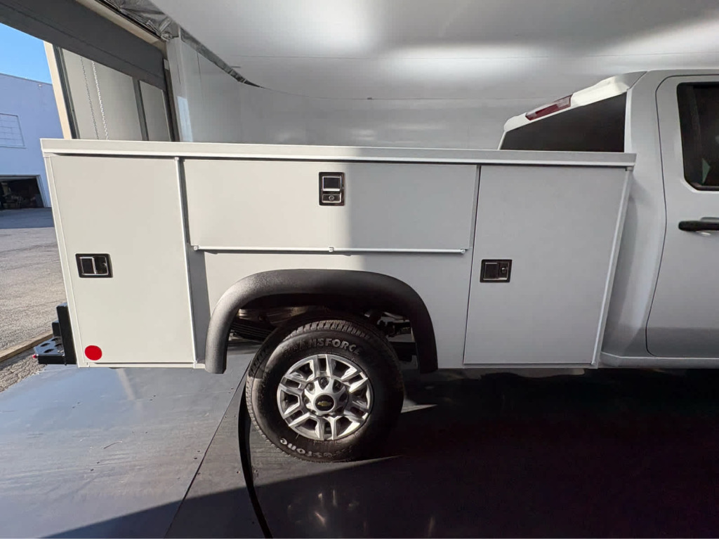 2025 Chevrolet Silverado 2500HD 4WD Crew Cab Long Bed Work Truck