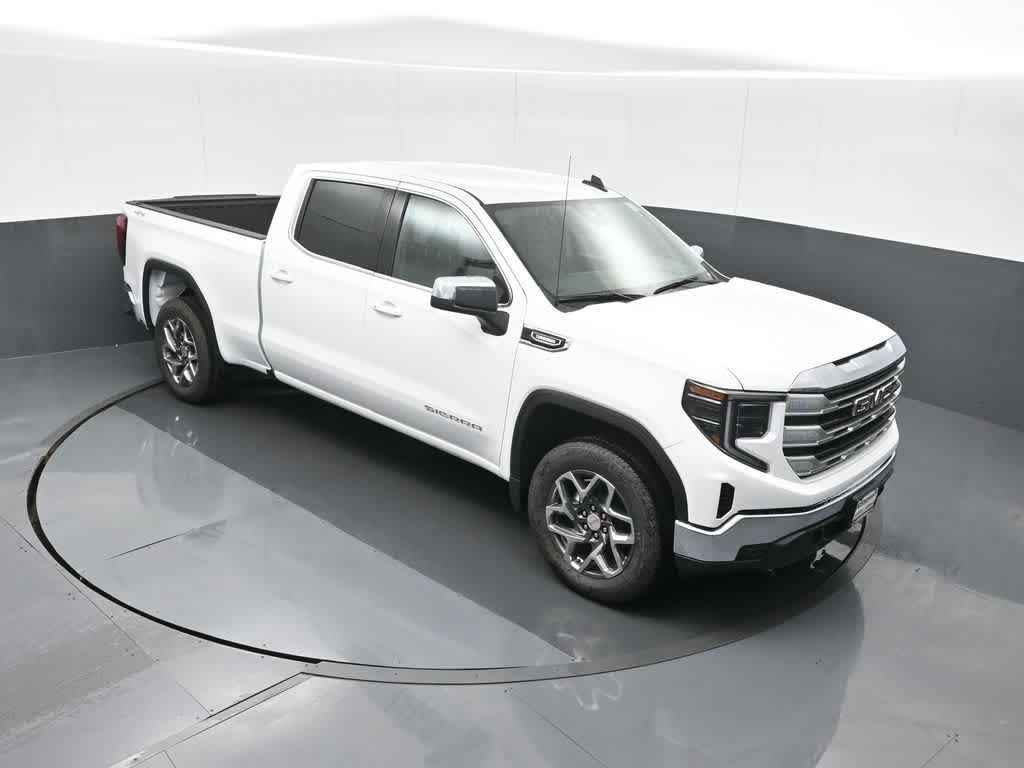 2025 GMC Sierra 1500 4WD Crew Cab Standard Box SLE