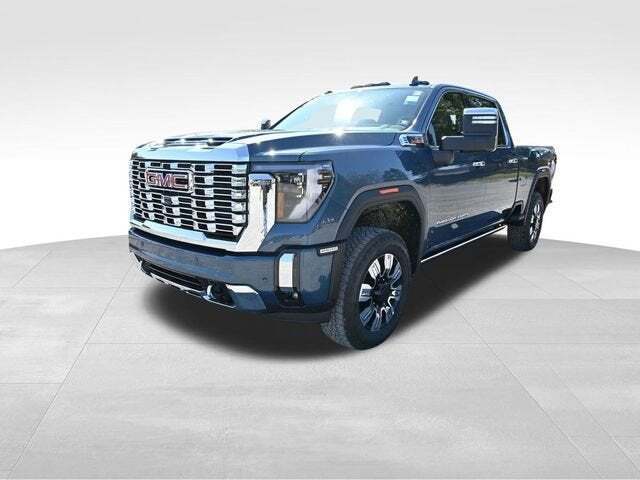 2025 GMC Sierra 2500HD 4WD Crew Cab Standard Bed Denali