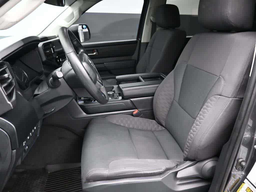 2024 Toyota Tundra SR5 4WD