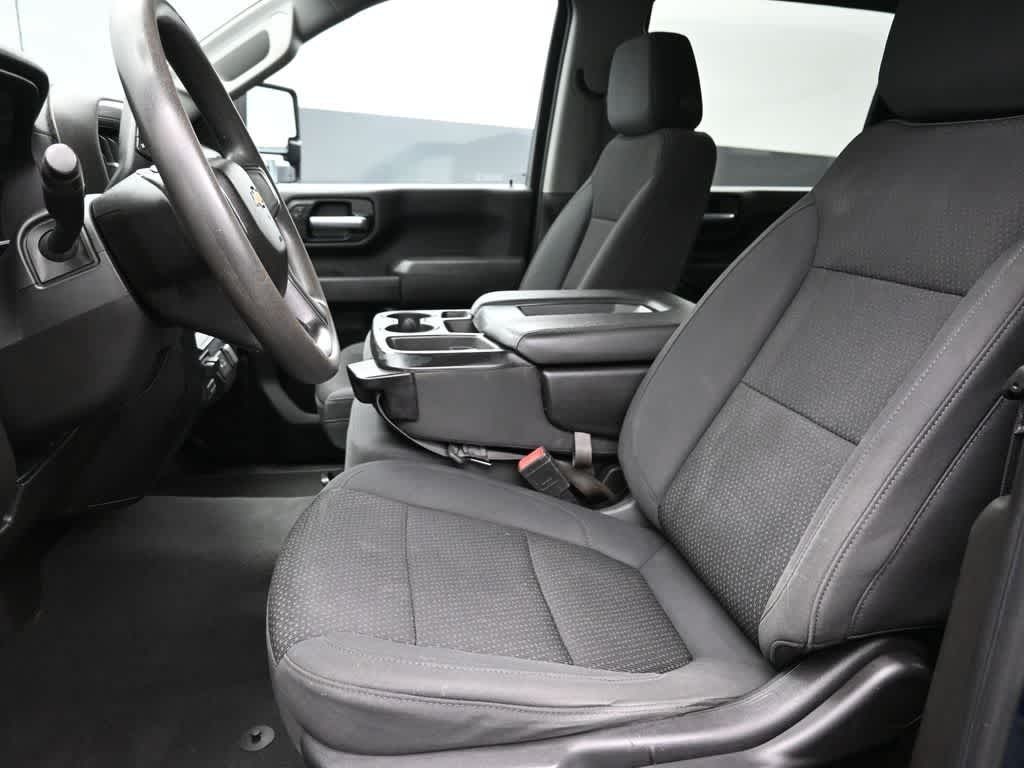2021 Chevrolet Silverado 2500HD 4WD Crew Cab Standard Bed Custom