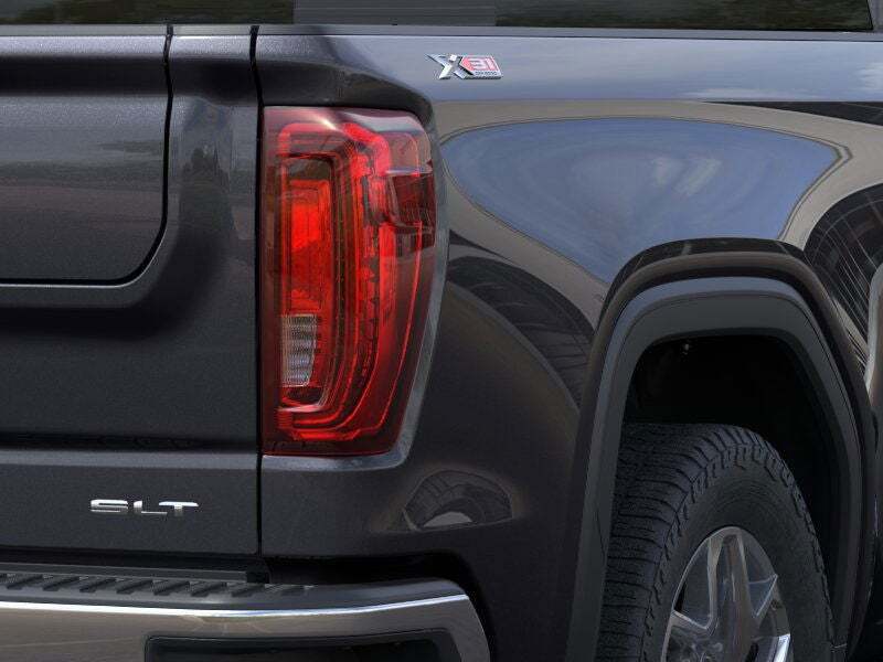 2025 GMC Sierra 1500 4WD Crew Cab Standard Box SLT