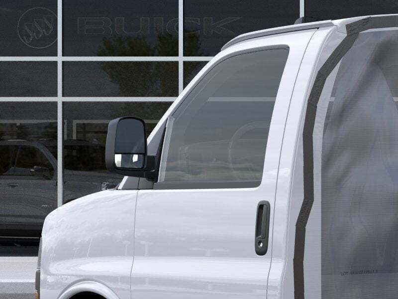 2025 GMC Savana Cutaway Work Van