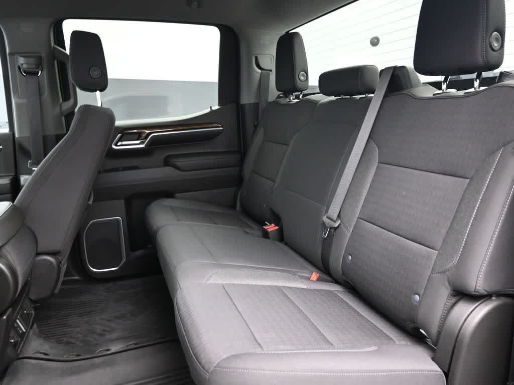 2023 GMC Sierra 1500 4WD Crew Cab Short Box SLE