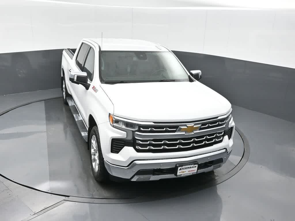 2023 Chevrolet Silverado 1500 4WD Crew Cab Standard Bed LTZ