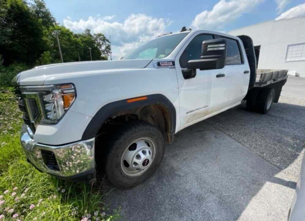 2021 GMC Sierra 3500HD Chassis 