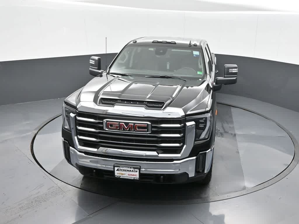 2025 GMC Sierra 2500HD 4WD Crew Cab Standard Bed SLE