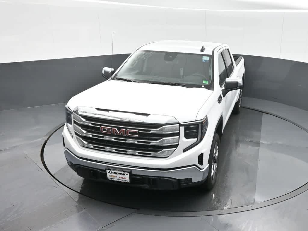 2025 GMC Sierra 1500 4WD Crew Cab Standard Box SLE