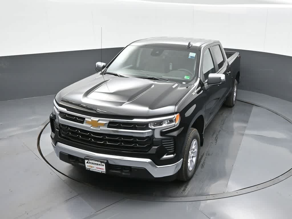 2026 Chevrolet Silverado 1500 4WD Crew Cab Standard Bed LT