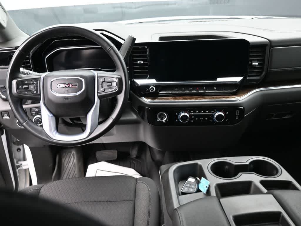 2023 GMC Sierra 1500 4WD Crew Cab Short Box SLE