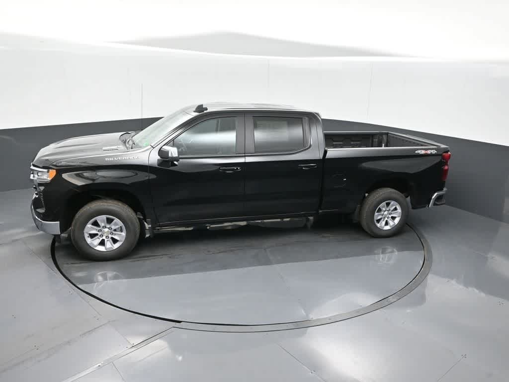 2026 Chevrolet Silverado 1500 4WD Crew Cab Standard Bed LT