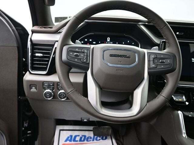 2025 GMC Sierra 1500 4WD Crew Cab Short Box Denali