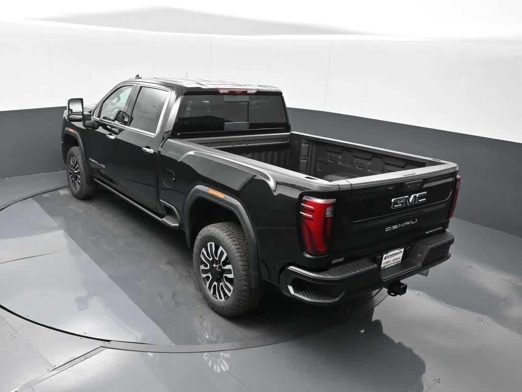 2025 GMC Sierra 2500HD 4WD Crew Cab Standard Bed Denali Ultimate