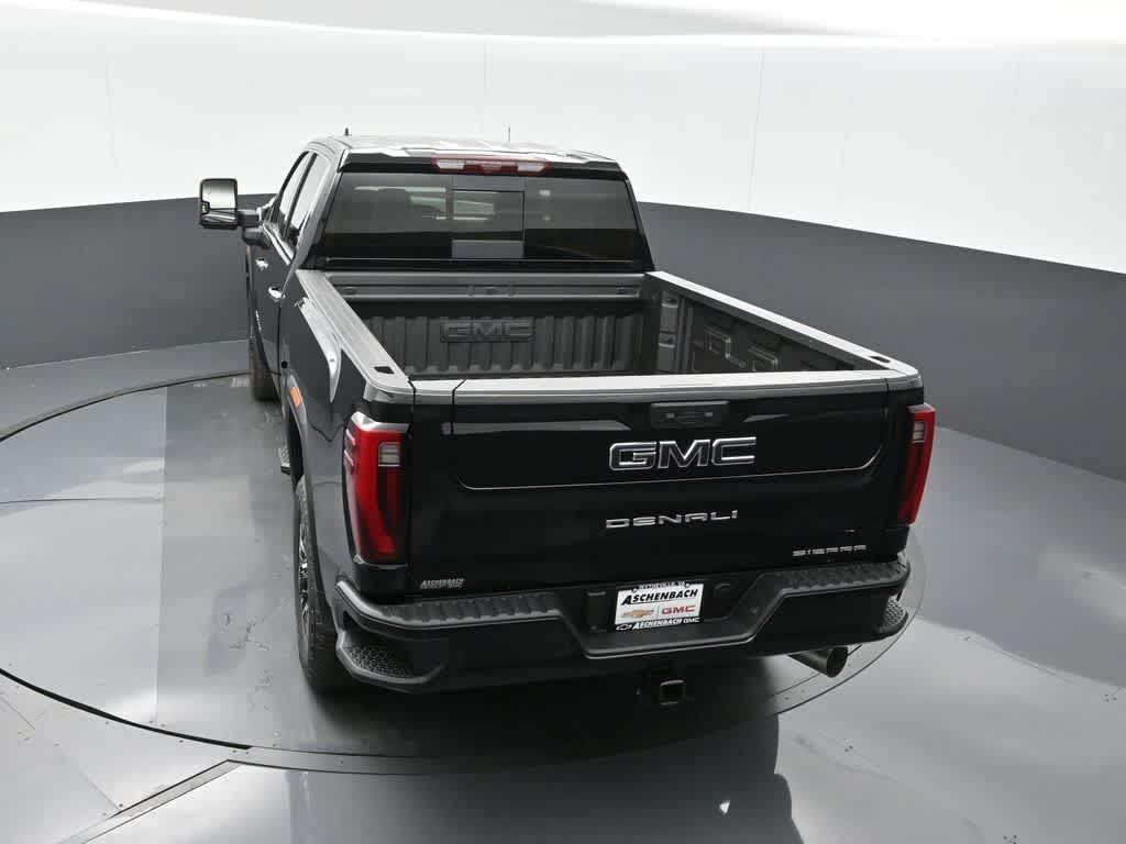 2025 GMC Sierra 2500HD 4WD Crew Cab Standard Bed Denali Ultimate