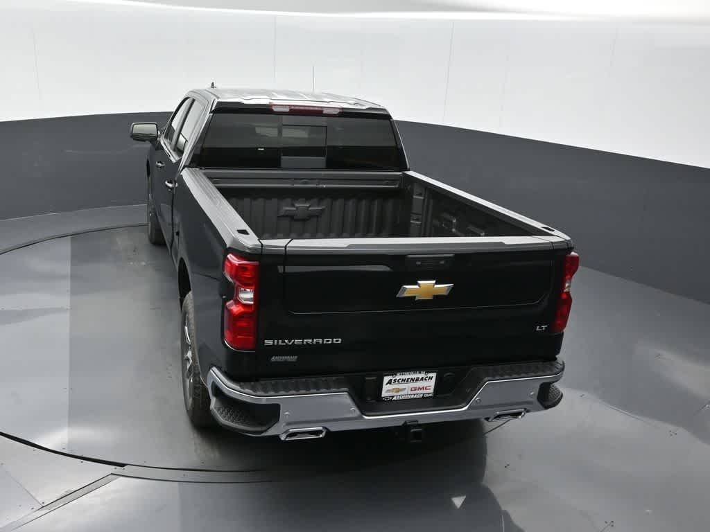 2026 Chevrolet Silverado 1500 4WD Crew Cab Standard Bed LT