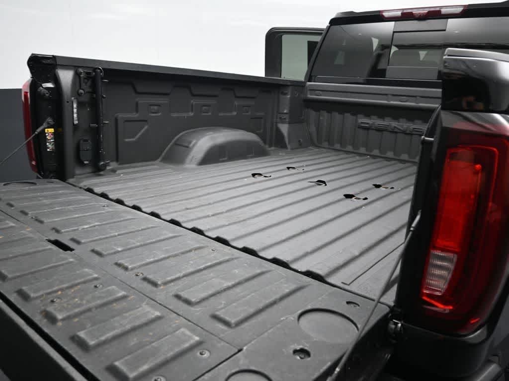 2023 GMC Sierra 3500HD 4WD Crew Cab Standard Bed Denali