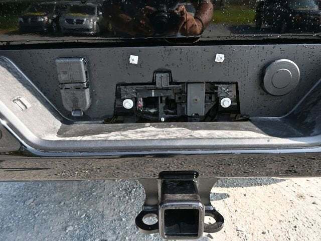 2025 GMC Sierra 2500HD 4WD Crew Cab Standard Bed Denali