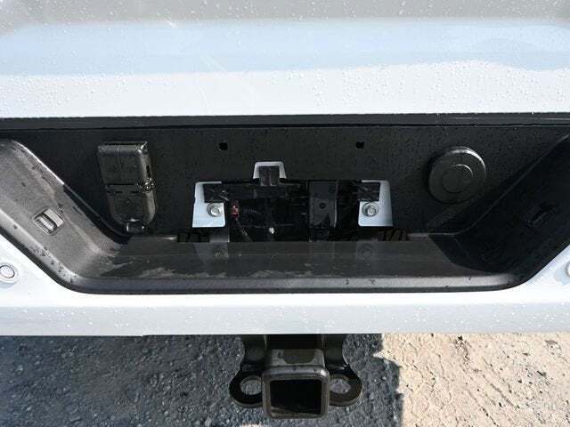 2025 GMC Sierra 2500HD 4WD Crew Cab Standard Bed AT4