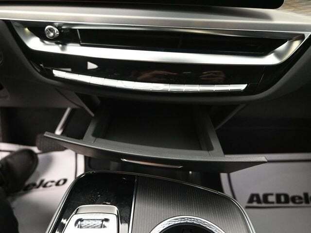 2025 Cadillac LYRIQ Luxury w/1SC