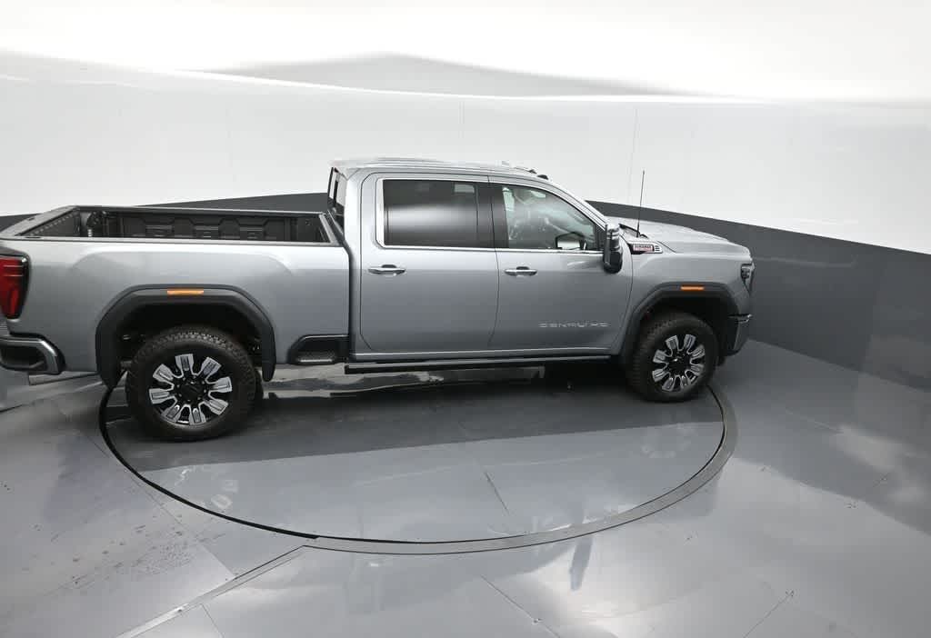 2025 GMC Sierra 2500HD 4WD Crew Cab Standard Bed Denali