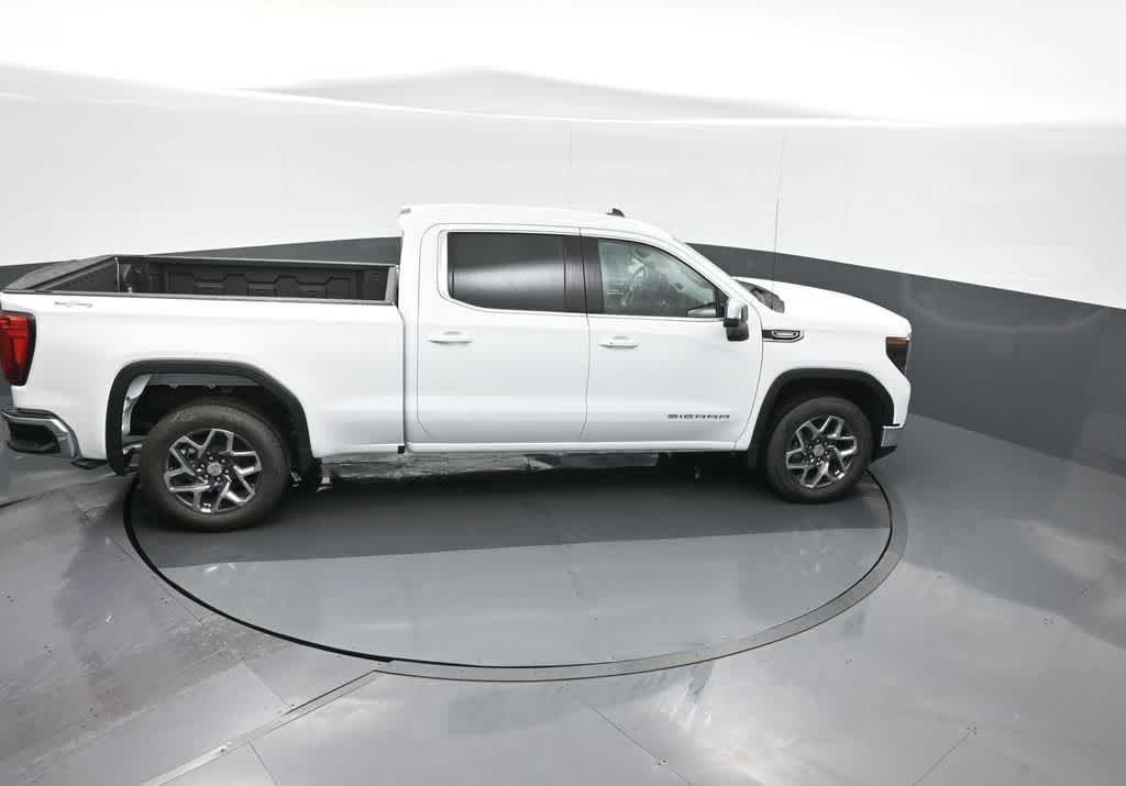 2025 GMC Sierra 1500 4WD Crew Cab Standard Box SLE