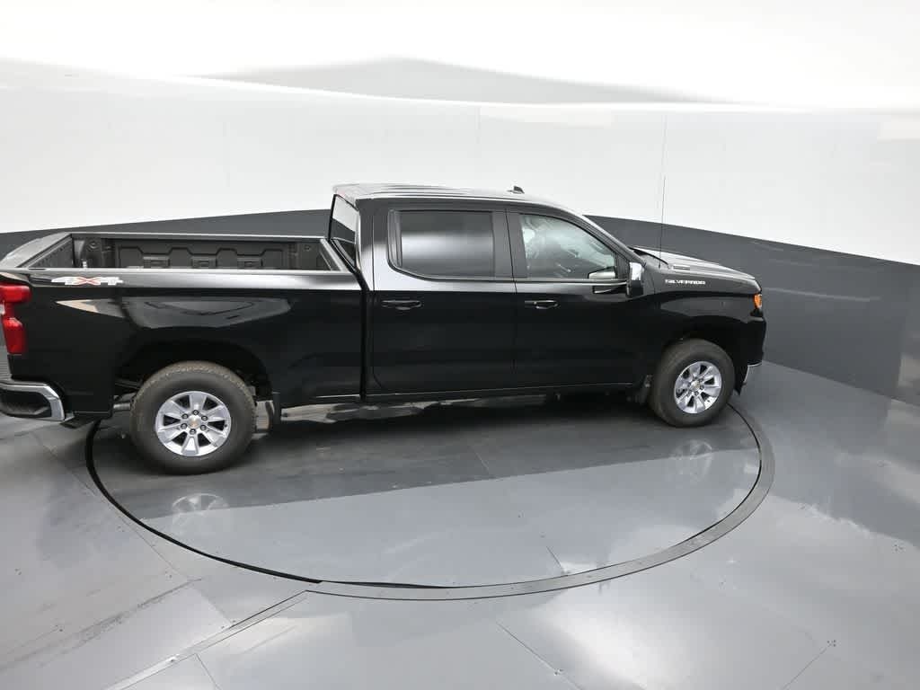 2026 Chevrolet Silverado 1500 4WD Crew Cab Standard Bed LT