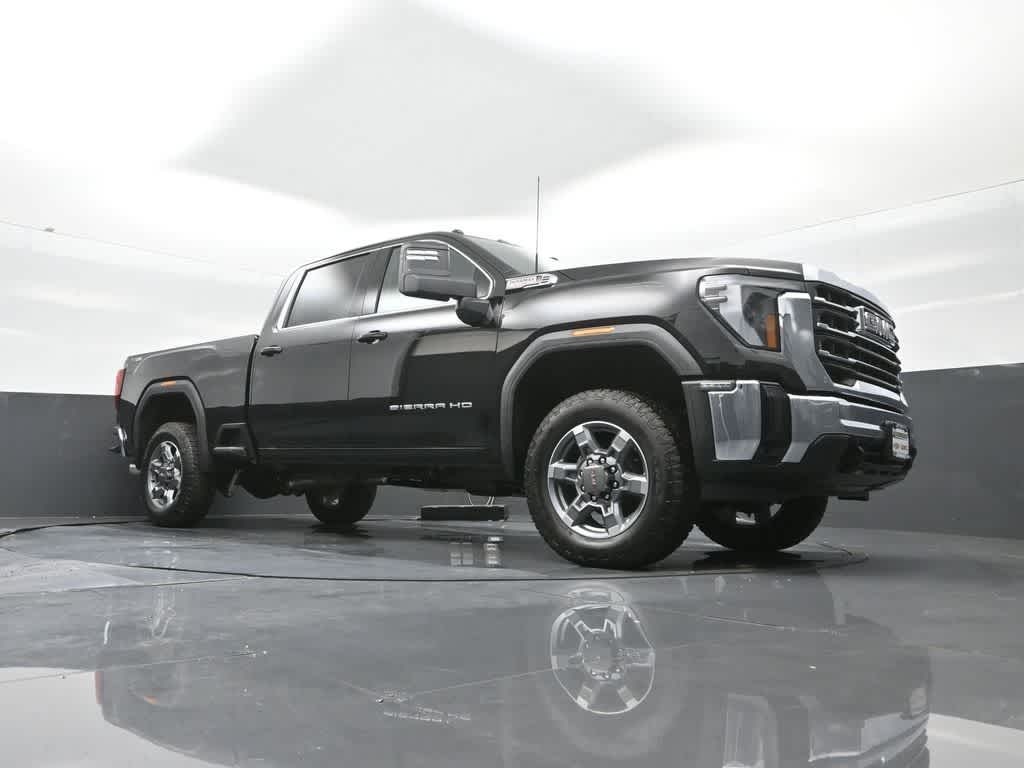 2025 GMC Sierra 2500HD 4WD Crew Cab Standard Bed SLE