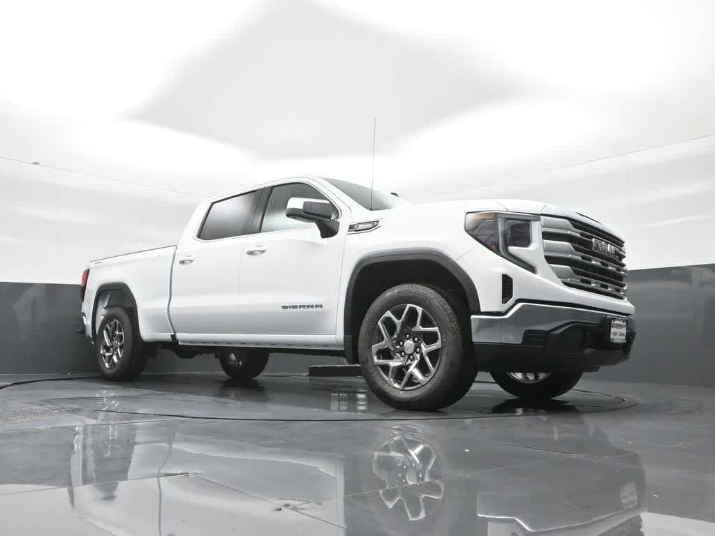 2025 GMC Sierra 1500 4WD Crew Cab Standard Box SLE