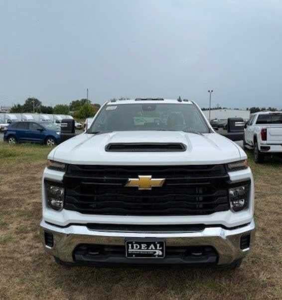 2025 Chevrolet Silverado 2500HD 4WD Double Cab Long Bed Work Truck